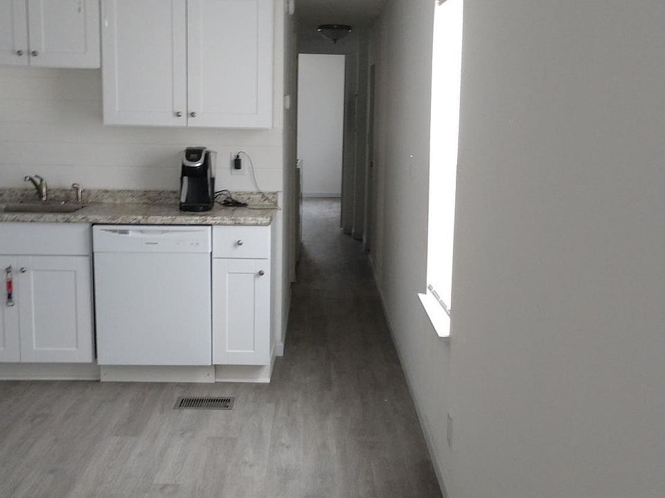 1st image of 1426 Serene Way