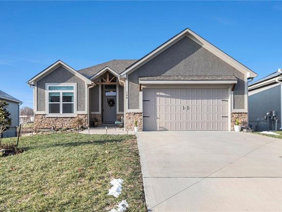 199 Tanner Dr, Belton, MO 64012