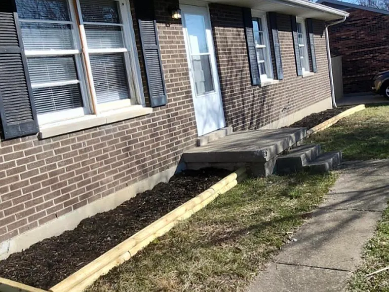 3705 Trent Cir — Photo 1