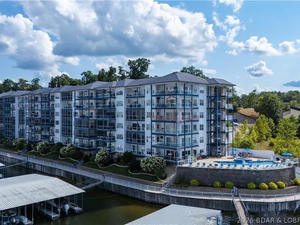 183 Upper Monarch Cove Dr #5A, Lake Ozark, MO 65049