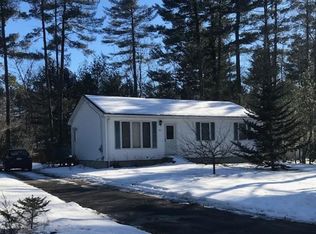 28 Poole Rd, Belchertown, MA 01007