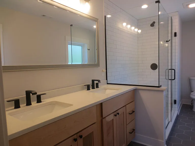 4403 Franklin Blvd — Photo 20