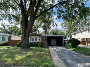 17210 Hawthorne Dr, East Hazel Crest, IL 60429