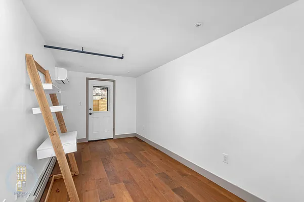 Rented by Brooklyn Rentals NYC | media 33