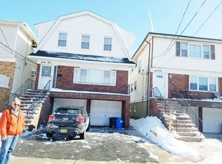 1 Oak St, Bayonne, NJ 07002