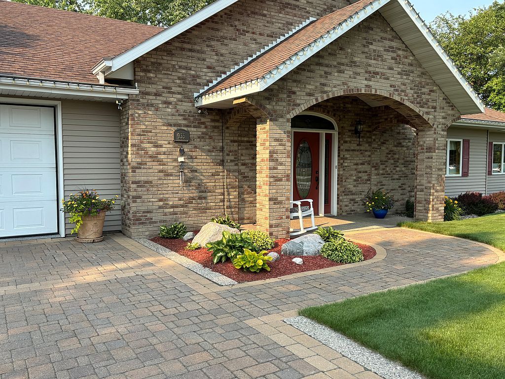 935 E Fir Ave - Property Image