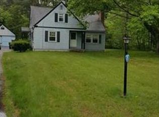 147 Willimantic Rd, Chaplin, CT 06235