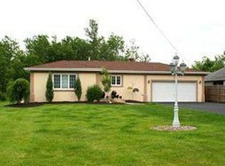 7601 Transit Rd, East Amherst, NY 14051