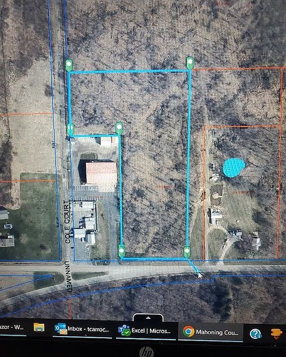 2nd image of 15892 Mahoning Ave
