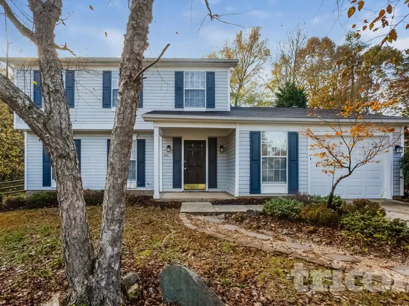 3403 Pondridge Ct, Charlotte, NC 28269