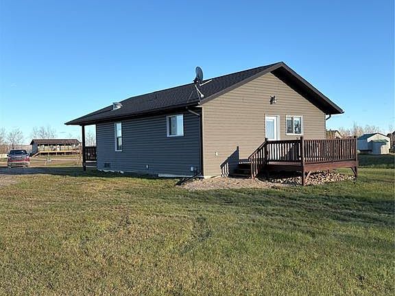 2nd image of 13 Stone Ridge PLACE