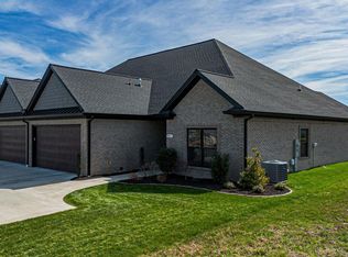 3914 Pines Rd, Paducah, KY 42001