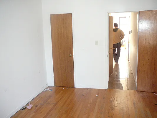 Rented by Kings Court Real Estate | media 20