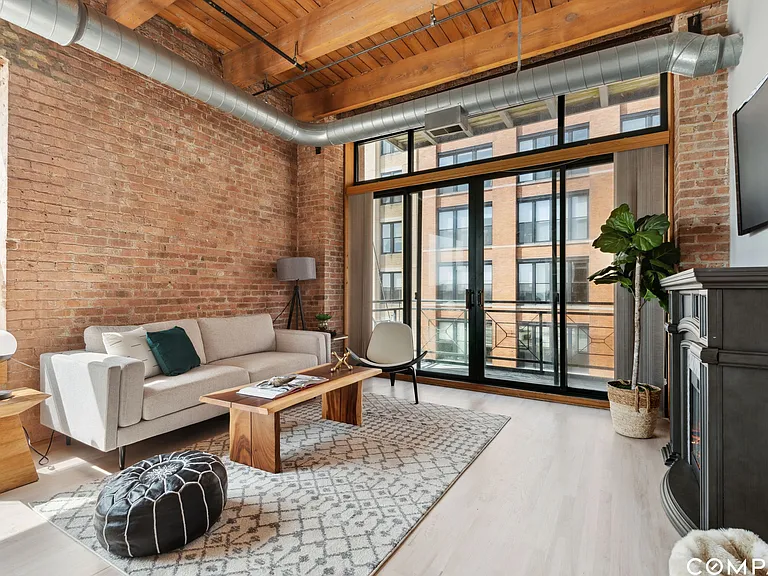 701 W Jackson Blvd #401 — Photo 7