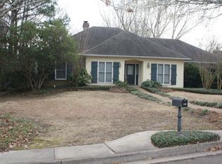 105 Arbor Ridge Rd, Ridgeland, MS 39157