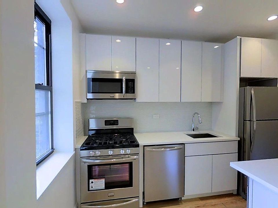 1st image of 390 Eastern Pkwy APT 2G
