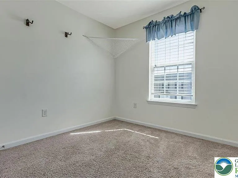 10 White Rose Ln — Photo 29