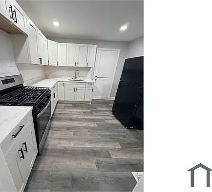 5 bed, 2059 sqft, $2,500 — Photo 2