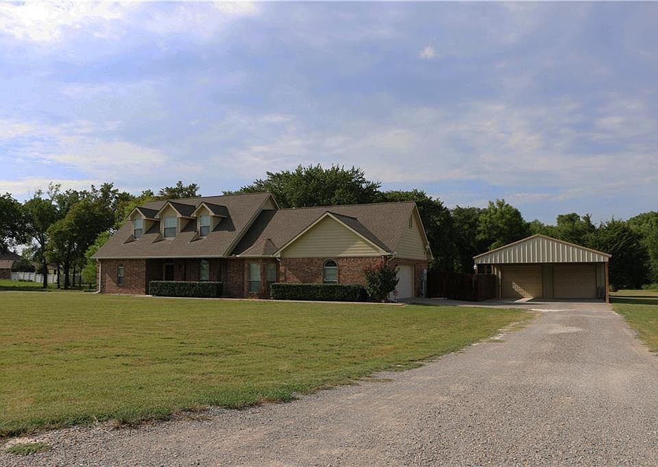 1st image of 530 County Road 4444