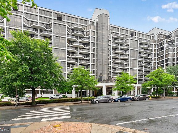 2nd image of 1530 Key Blvd APT 119
