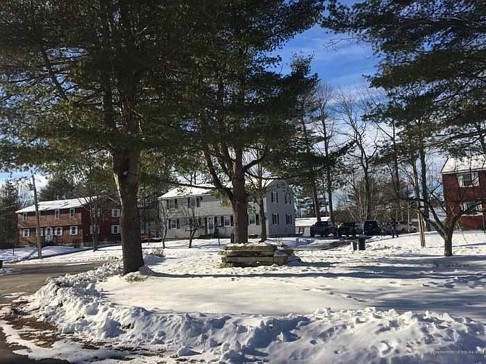 Abenaki Road Community