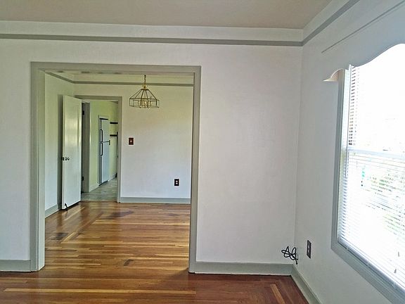 5th image of 1201 McCullens Ave