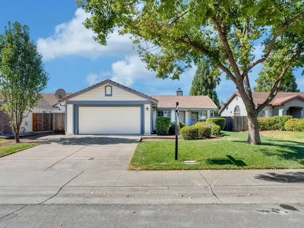8534 Maple Hall Dr, Sacramento, CA 95823
