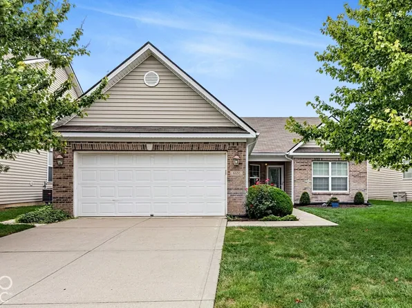 6656 W Deer Hill Dr, McCordsville, IN 46055
