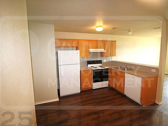 3rd image of 4509 Deek Dr APT B
