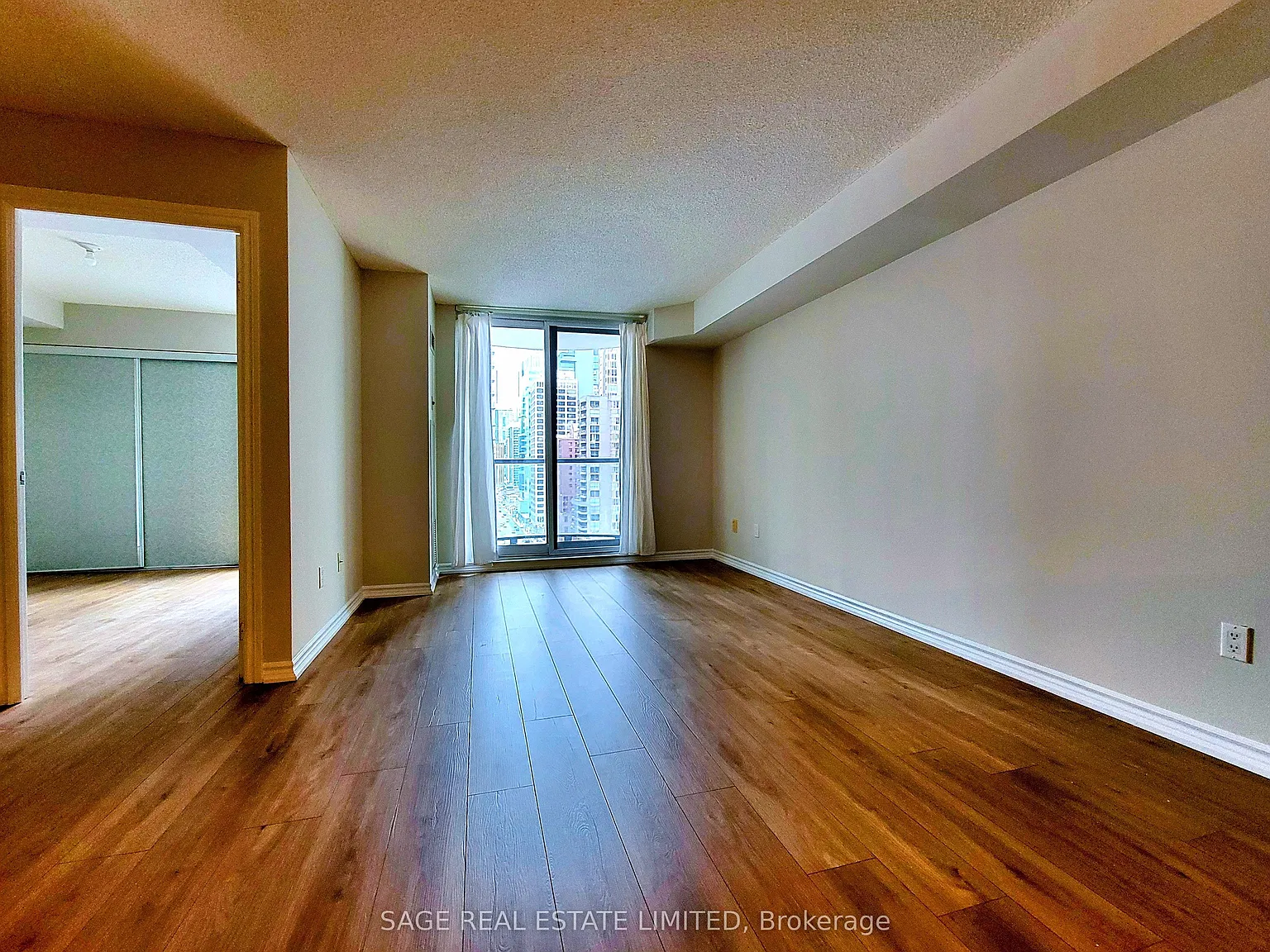 2 bed, $2,700 — Photo 2