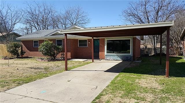 1st image of 817 Bridle Ave