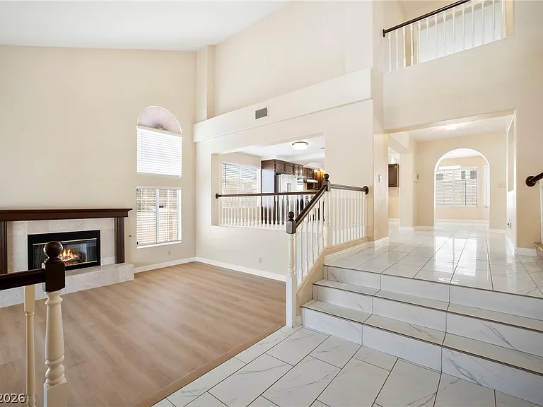 3775 Emerald Bay Cir — Photo 4