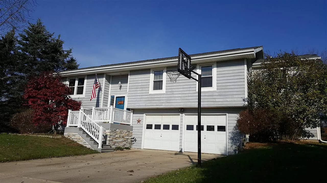 608 Lake John Cir photo 1