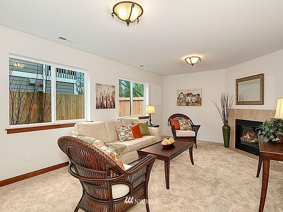 5th image of 17432 10th Avenue NE #A