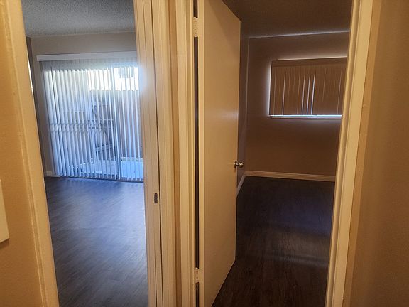 5th image of 7220 S Bright Ave #7220F