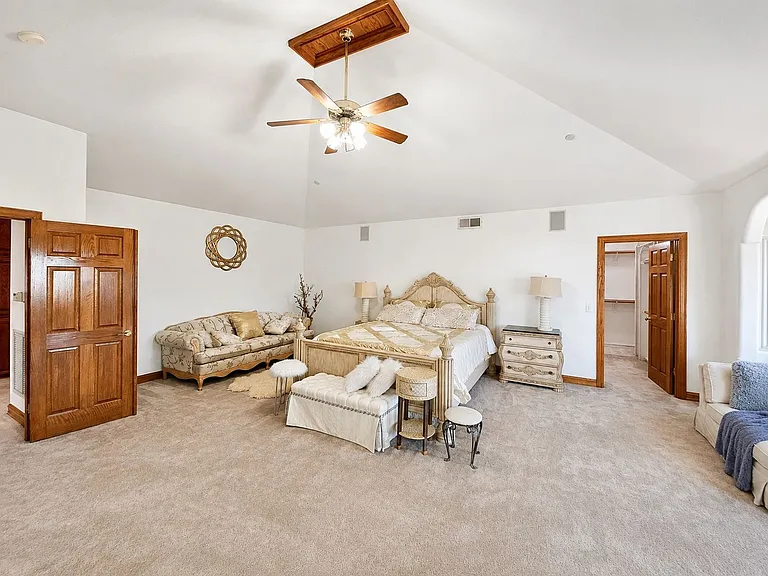 482 W Palm Dr — Photo 24