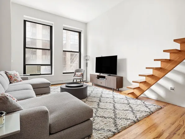 250 Mercer St APT C414, New York, NY 10012