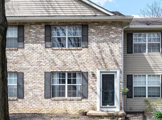 7913 Meadowhaven Blvd #13, Columbus, OH 43235