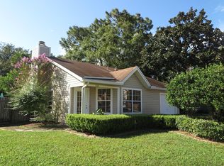 8150 Sable Woods Dr N, Jacksonville, FL 32244
