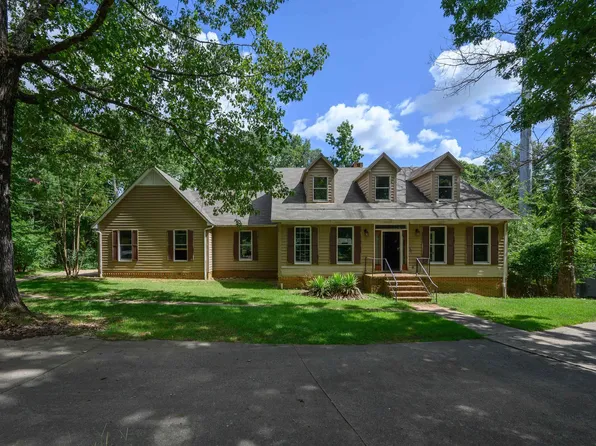 5050 Beabout Dr, Pelham, AL 35124