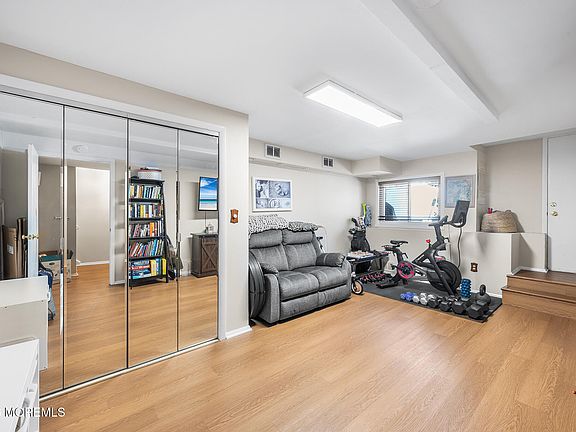 4th image of 134 Clubhouse Drive
