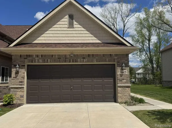 16625 Savor Ln, Clinton Township, MI 48035