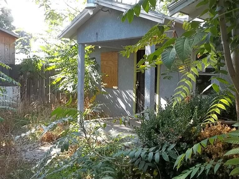 1st image of 1914 S Gearhart St