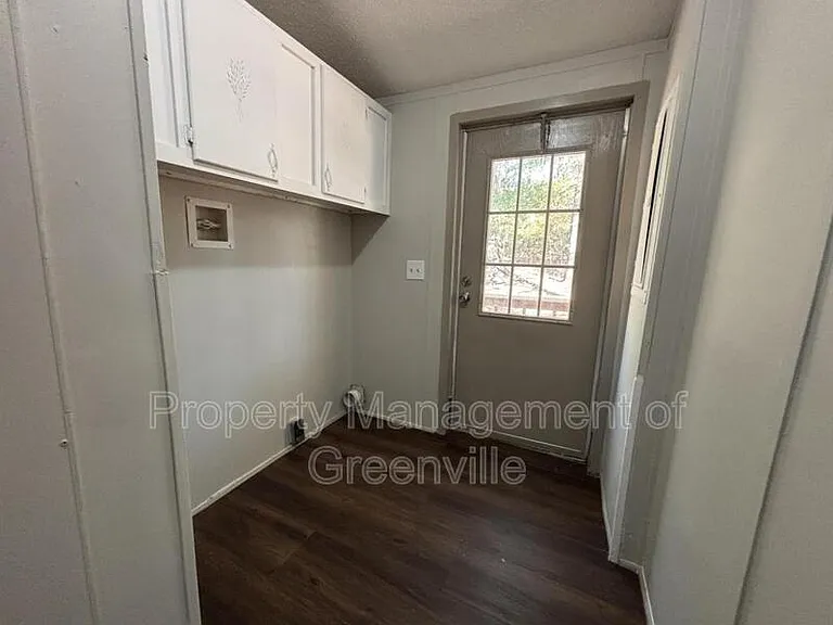 102 Tifton Ct — Photo 8