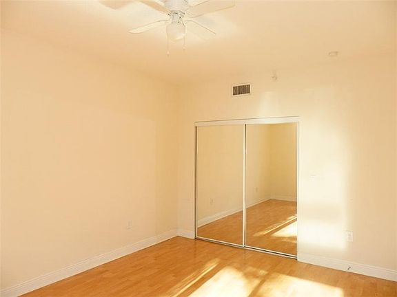 4th image of 10710 NW 66th St APT 108