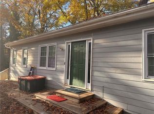 1637 Roman Point Dr, Norcross, GA 30093