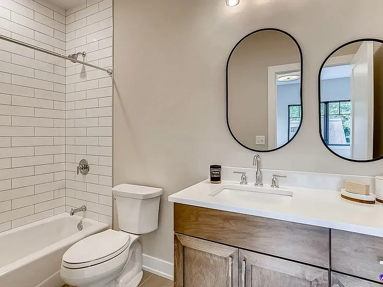 409 Duane St — Photo 12