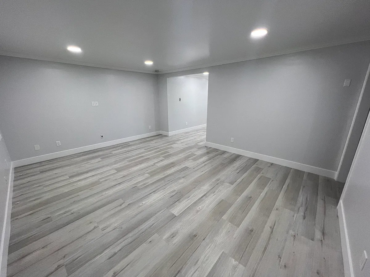 Building Photo - 11222 Exeter St #11222