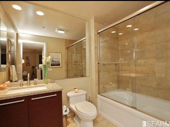 5th image of 425 1st St Unit 4101
