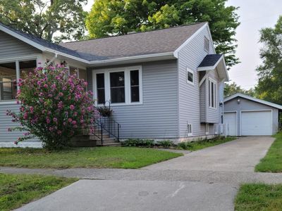 2254 Miner Ave, Muskegon, MI, 49441